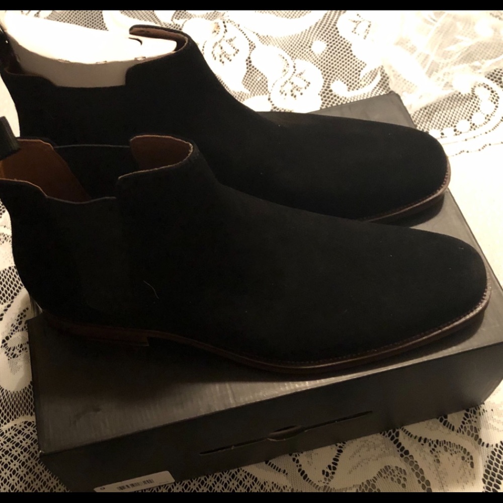 Aldo MarQ Suede Size 9 Black Authentic Brand New
